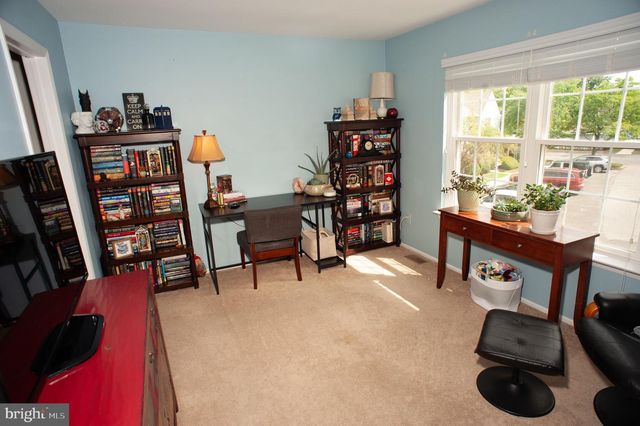 6 WELLINGTON, East Windsor, NJ 08520
