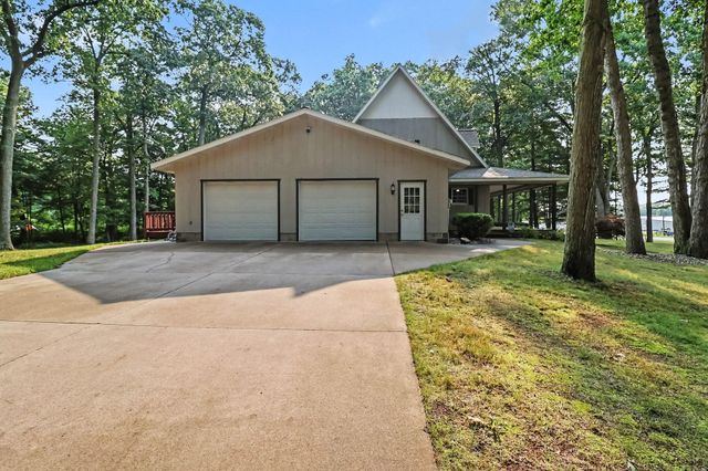 4300 Fruitvale Road, Montague, MI 49437