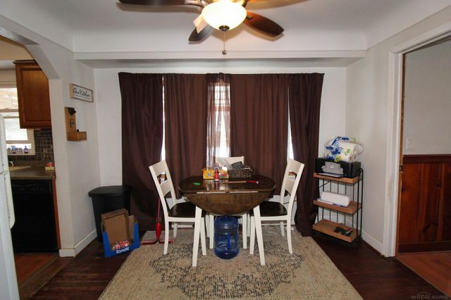 7821 Powers Court, Shelby Twp, MI 48317