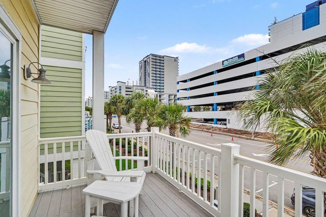 2741 Kashton Dr., Myrtle Beach, SC 29577