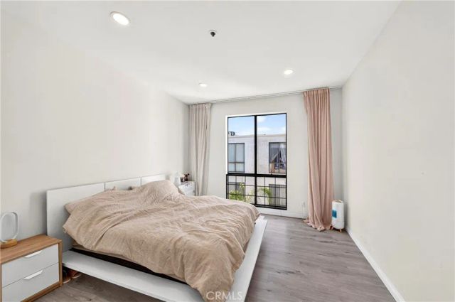 533 S St Andrews Place 408, Los Angeles, CA 90020
