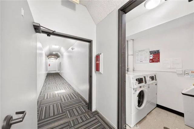 533 S St Andrews Place 408, Los Angeles, CA 90020