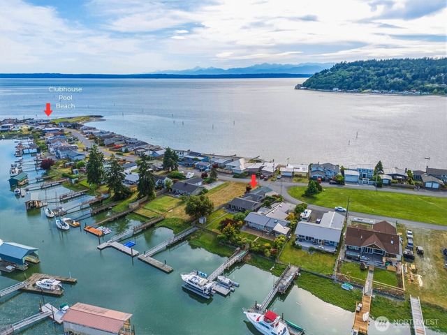 8145 Sandy Hook Terrace, Clinton, WA 98236