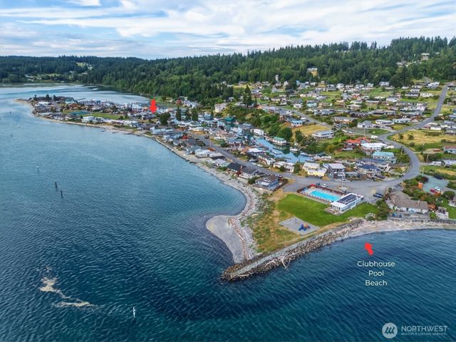 8145 Sandy Hook Terrace, Clinton, WA 98236