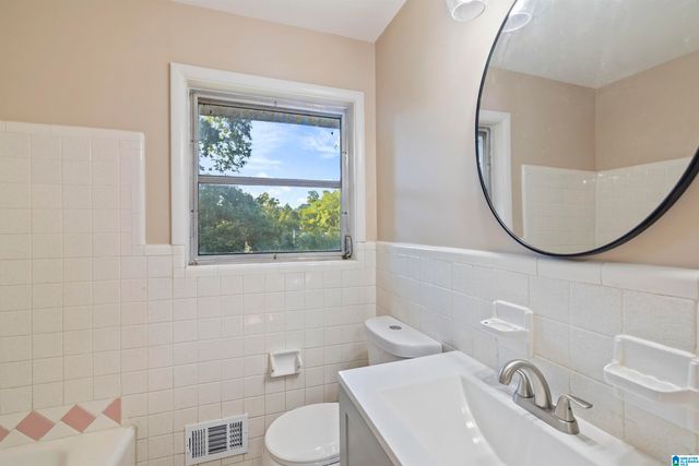 1028 DELANEY DRIVE, Birmingham, AL 35214