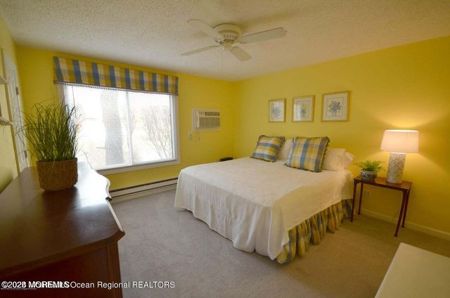 101 Hancock Court, Red Bank, NJ 07701