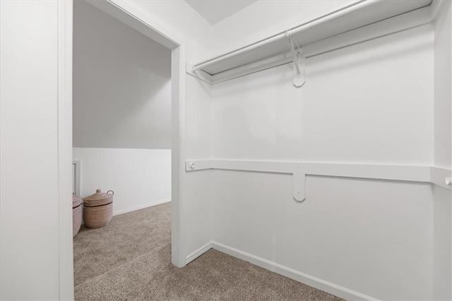 829 Prescott Drive, Lawrence, KS 66049