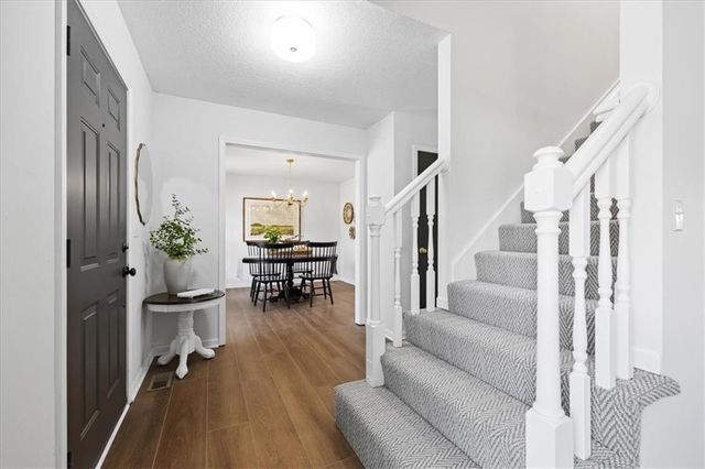 829 Prescott Drive, Lawrence, KS 66049