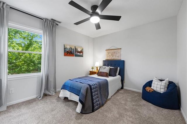 829 Prescott Drive, Lawrence, KS 66049