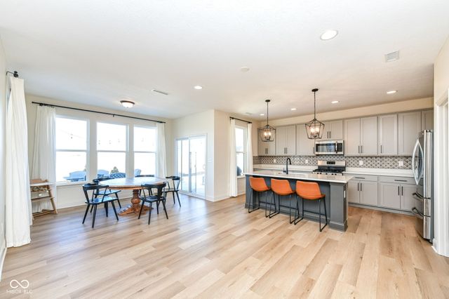 916 Alba Drive, Lebanon, IN 46052