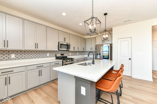 916 Alba Drive, Lebanon, IN 46052
