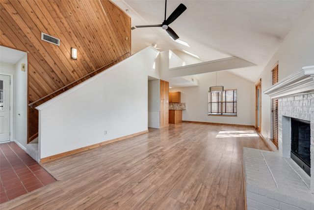 471 Caviness Drive, Grapevine, TX 76051