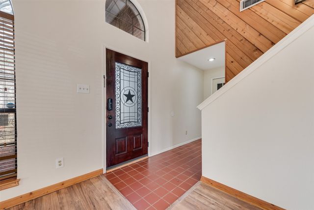 471 Caviness Drive, Grapevine, TX 76051