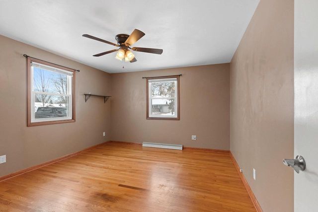 1403 QUINNETTE LANE, De Pere, WI 54115