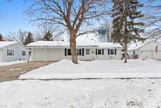 1403 QUINNETTE LANE, De Pere, WI 54115