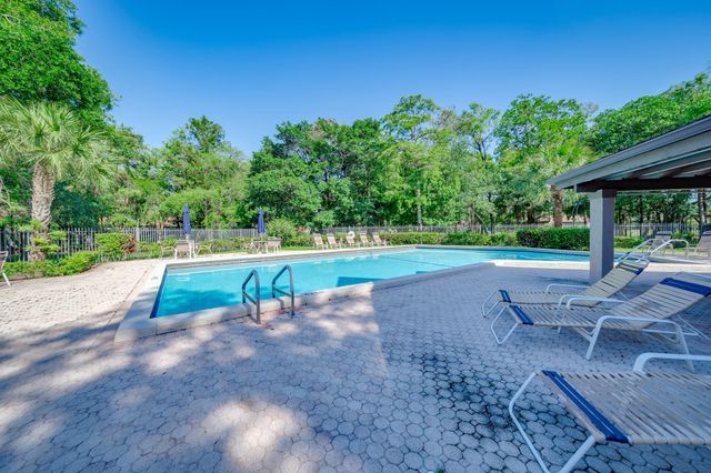4217 NW 22nd Street 2-108, Coconut Creek, FL 33066
