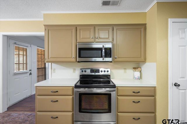3108 Varsity Dr, Tyler, TX 75701