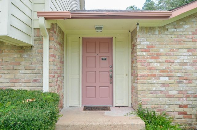 10707 Sagewind Circle, Houston, TX 77089