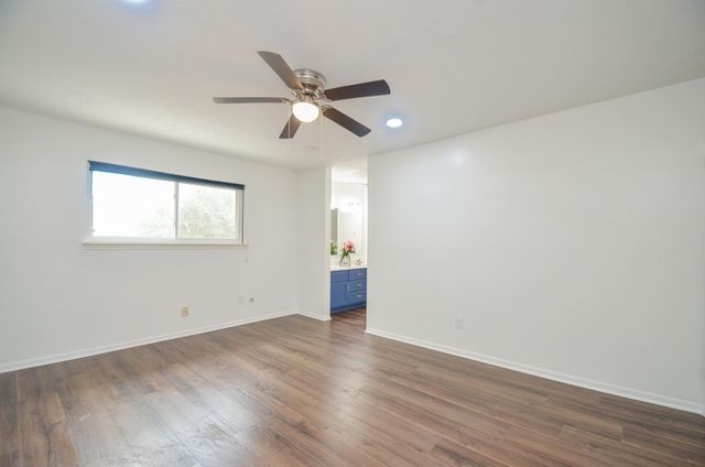 10707 Sagewind Circle, Houston, TX 77089