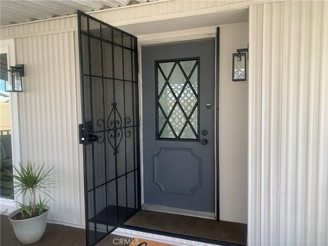 975 California Street 64, Calimesa, CA 92320