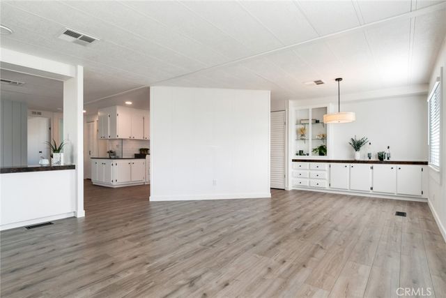 975 California Street 64, Calimesa, CA 92320