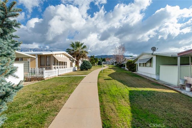 975 California Street 64, Calimesa, CA 92320