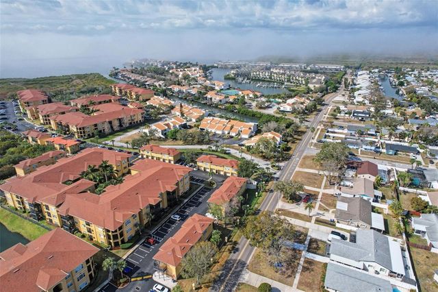 4340 BAYSIDE VILLAGE DRIVE 201, Tampa, FL 33615