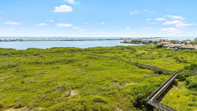 4340 BAYSIDE VILLAGE DRIVE 201, Tampa, FL 33615