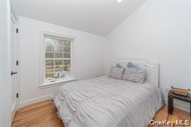 70 New Paltz 1A, Highland, NY 12528