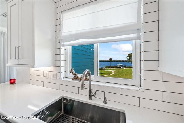 4737 S Tropical Trail, Merritt Island, FL 32952