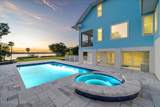 4737 S Tropical Trail, Merritt Island, FL 32952