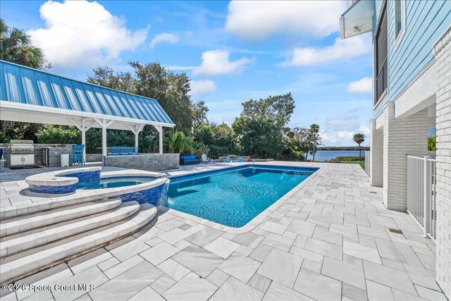 4737 S Tropical Trail, Merritt Island, FL 32952