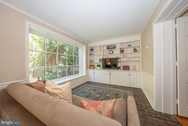 312 WINDSOR AVE, Wayne, PA 19087