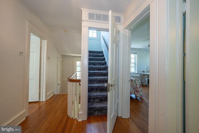 312 WINDSOR AVE, Wayne, PA 19087