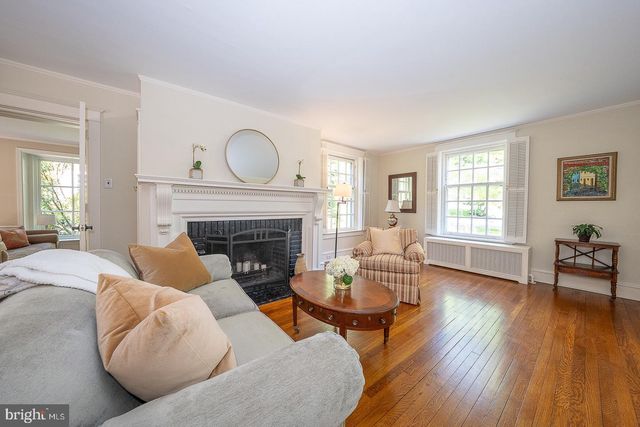 312 WINDSOR AVE, Wayne, PA 19087