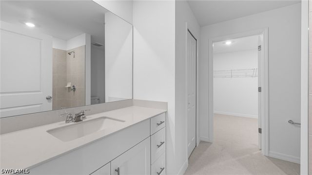 334 Pinehurst AVE, Lehigh Acres, FL 33976