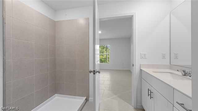 334 Pinehurst AVE, Lehigh Acres, FL 33976