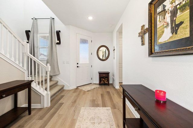 150 Seattle Slew DR, Jarrell, TX 76537