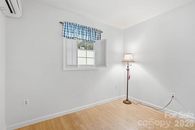 164 Rocky Meadows Road, Newland, NC 28657