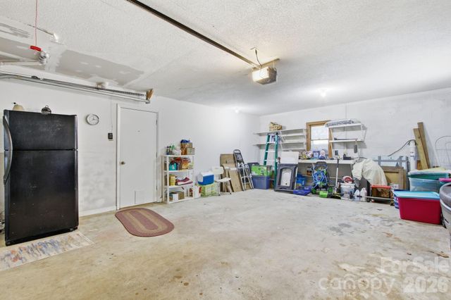 164 Rocky Meadows Road, Newland, NC 28657