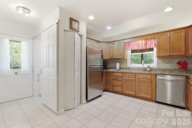 164 Rocky Meadows Road, Newland, NC 28657