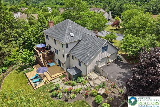 2165 Beechwood Street, Upper Macungie Twp, PA 18069