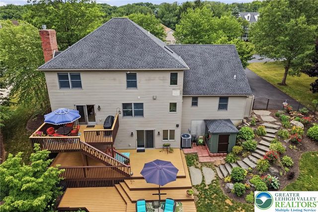 2165 Beechwood Street, Upper Macungie Twp, PA 18069