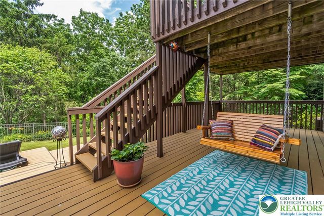 2165 Beechwood Street, Upper Macungie Twp, PA 18069