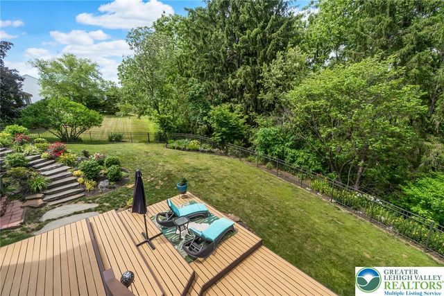 2165 Beechwood Street, Upper Macungie Twp, PA 18069