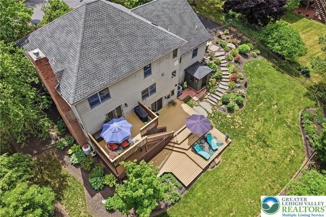 2165 Beechwood Street, Upper Macungie Twp, PA 18069