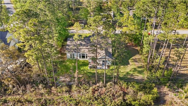 101 Plantation Road, Midway, GA 31320