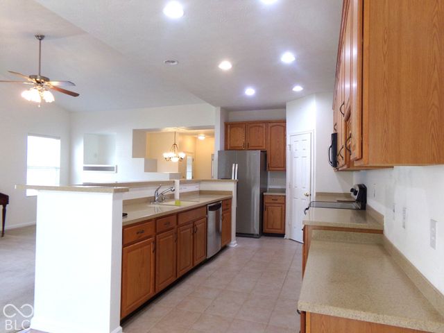 10684 Medinah Drive, Indianapolis, IN 46234