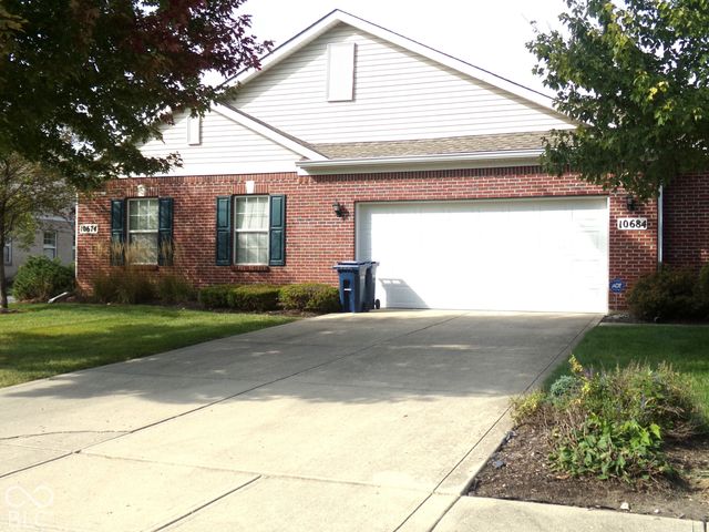 10684 Medinah Drive, Indianapolis, IN 46234