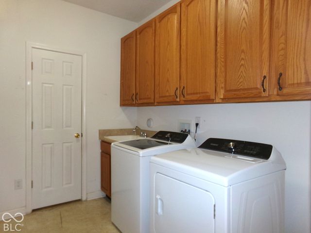 10684 Medinah Drive, Indianapolis, IN 46234